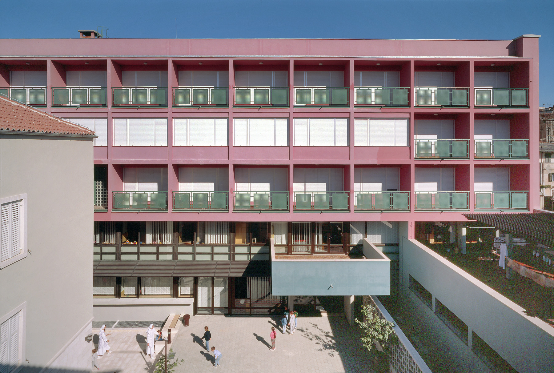 Samostan sestara milosrdnica, Split